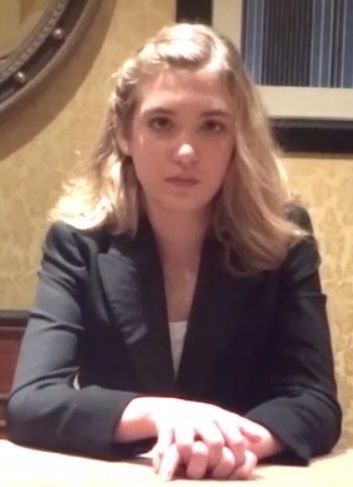 File:Sophie Nelisse on Selig Film News.jpg