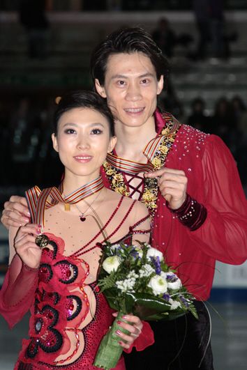 File:WC 2010 Tong Jian and Pang Qing.jpg