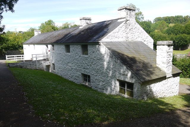 File:Woollen Mill St Fagans (geograph 4854339).jpg