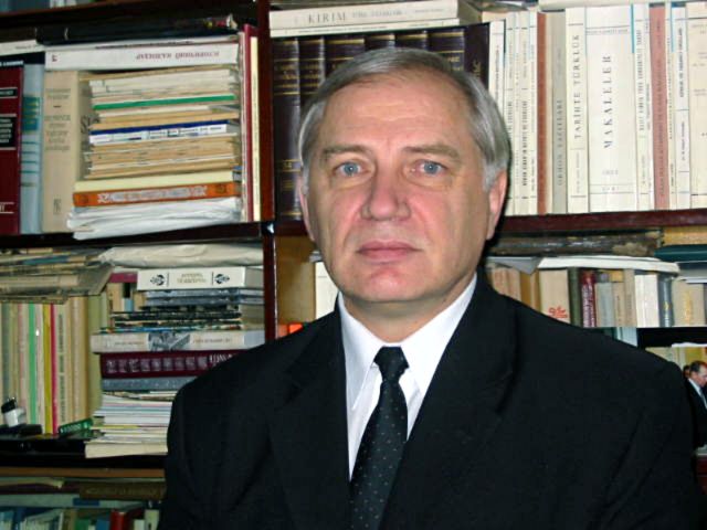 File:Alexander GARKAVETS.jpg