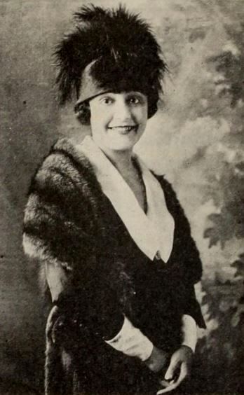 File:Betty Howe - Aug 3 1918 EH.jpg