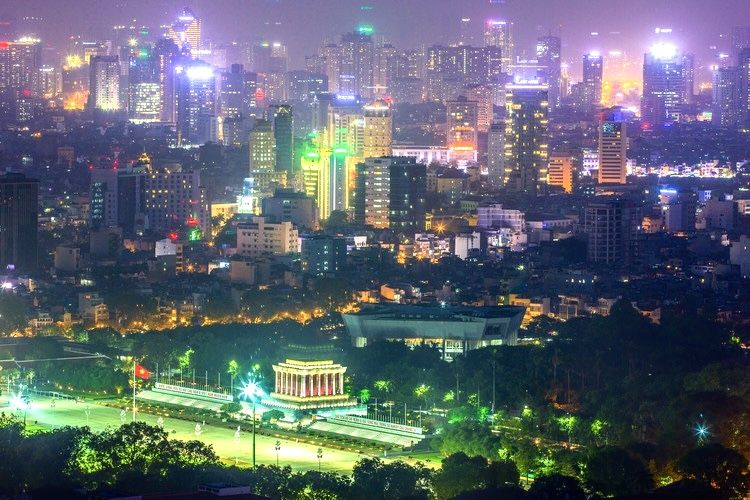 File:Downtown Hanoi at night.jpg