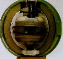 File:E120 biological bomblet cutaway.jpg