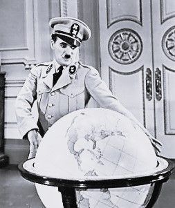 File:The Great Dictator still cropped.jpg