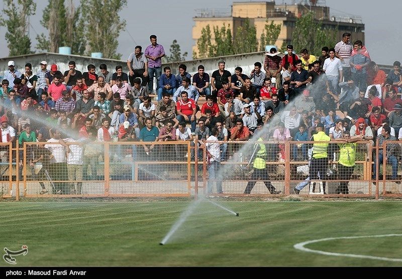 File:Tractor Stadium.jpg