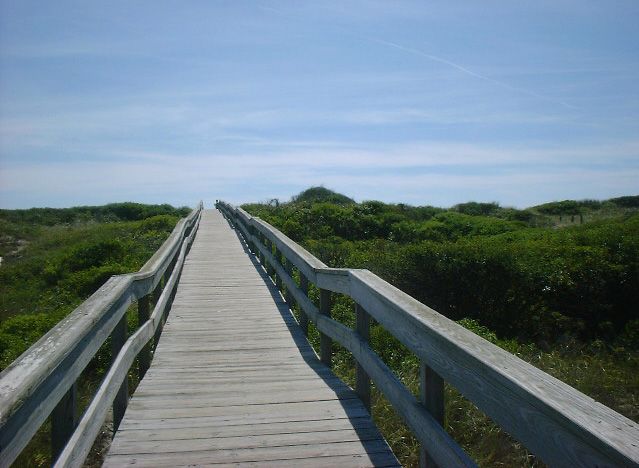 File:Watch Hill Boardwalk.jpg