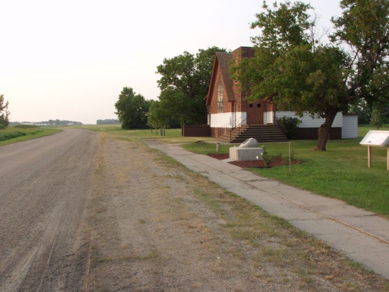 File:Bowesmont, North Dakota.jpg