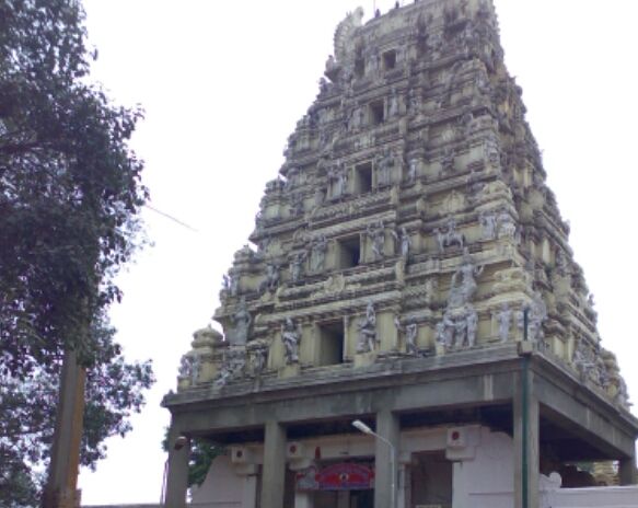 File:Bull temple bangalore p2.jpg