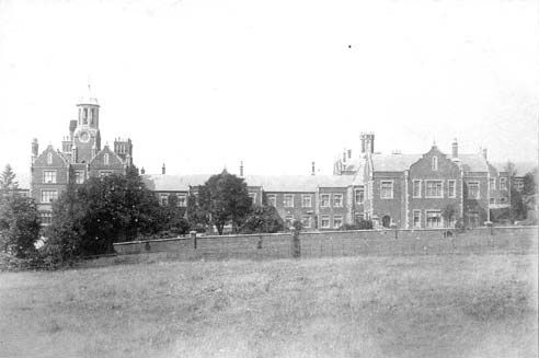 File:Central Hospital -Hatton -1890s.jpg