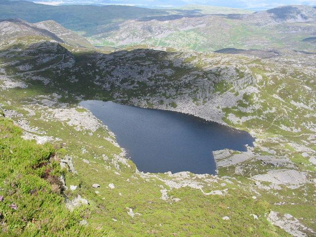 File:Llyn Du - geograph.org.uk - 510549.jpg