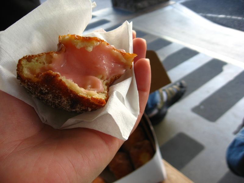 File:Remains of a Leonard's malasada (2168130597).jpg