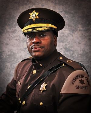 File:Sheriff Jerry L. Clayton’s Official Photo.png