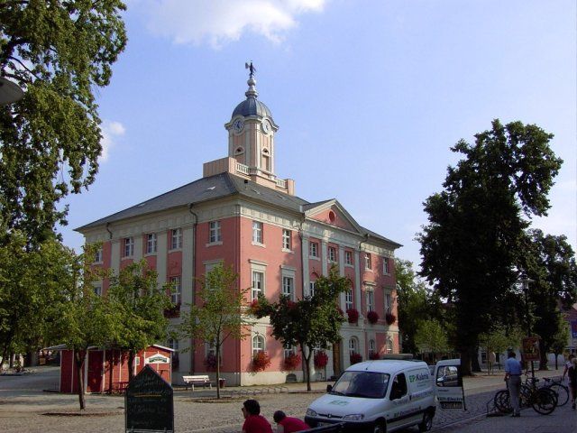 File:Templin-rathaus.jpg