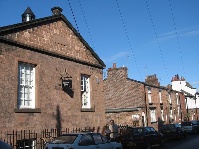 File:Woolton Library, Liverpool.jpg