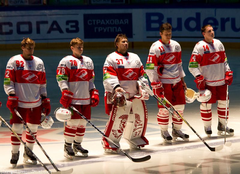 File:2011-10-10 Amur—Spartak Moscow KHL-game.jpeg