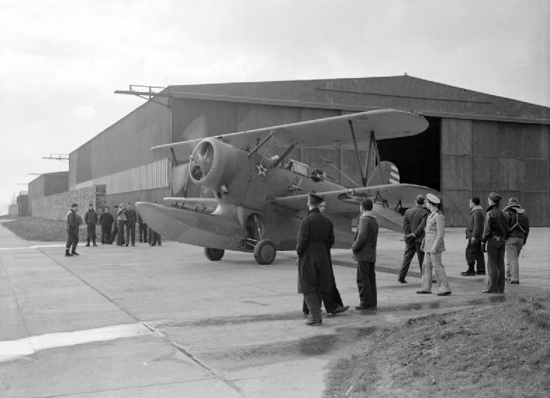 File:J2F Duck USN at RNAS Hatston 1942.jpg