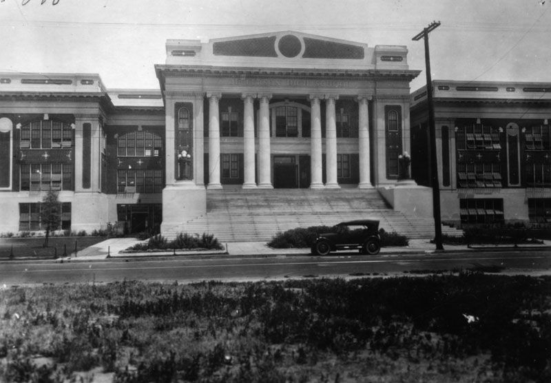 File:Jefferson high front 00026112 1920.jpg