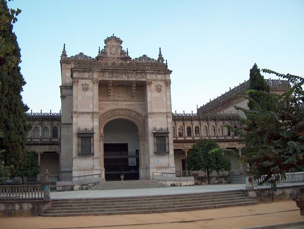 File:Museo Arqueológico de Sevilla.jpg