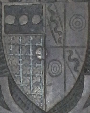 File:Arms SirMauriceRussell Died1416 DyrhamChurch Gloucestershire.jpg