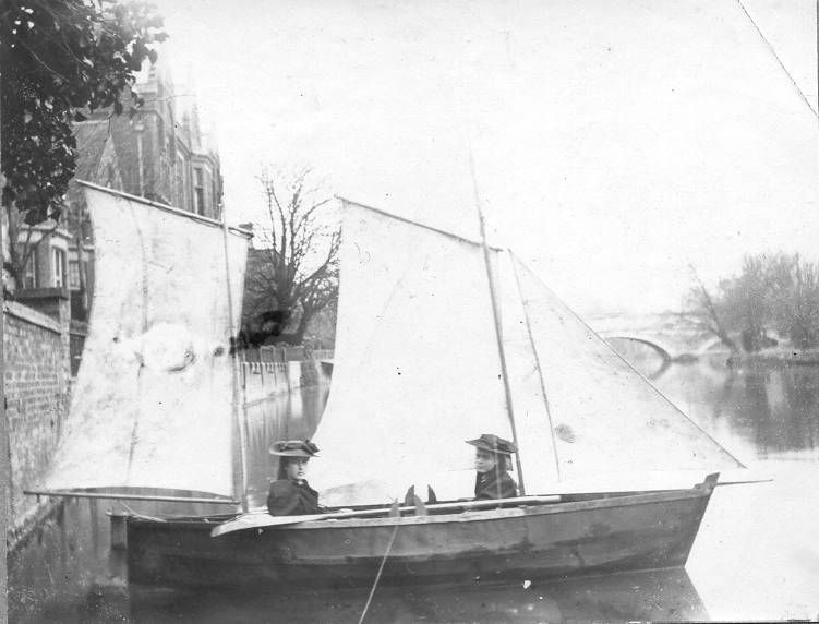 File:Bertha S Phillpotts in boat.jpg