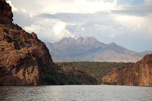 File:FourPeaks from SaguaroLake 08202006.jpg