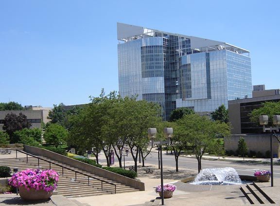 File:Ohio-U of A-Polymer Science Bldg.jpg