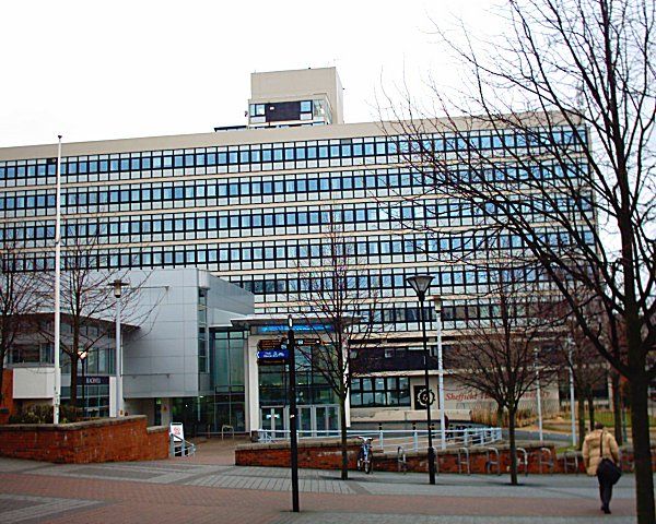 File:Sheffield Hallam University - Owen Building 27-03-06.jpg