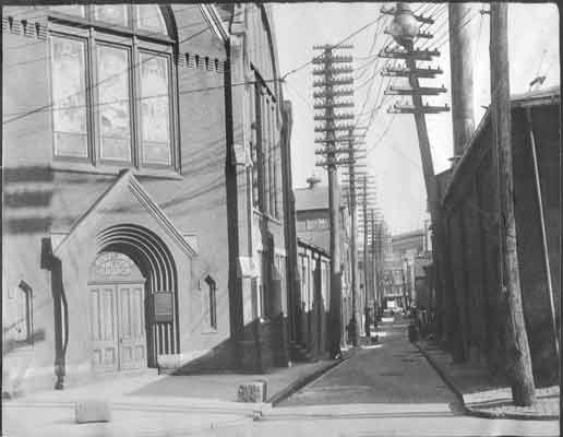 File:Tanner's Alley Hbg.jpg