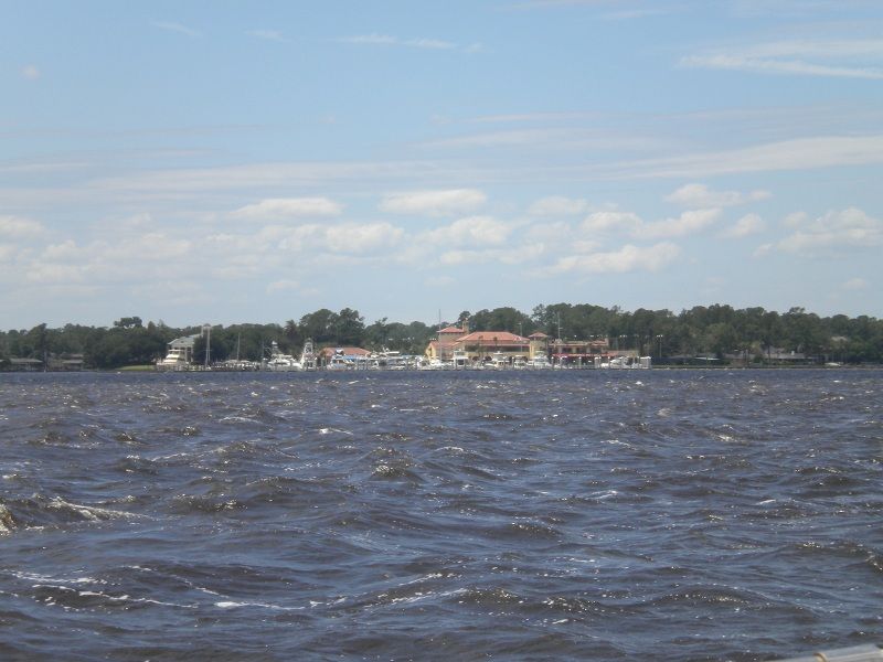 File:Florida Yacht Club Riverfront.JPG