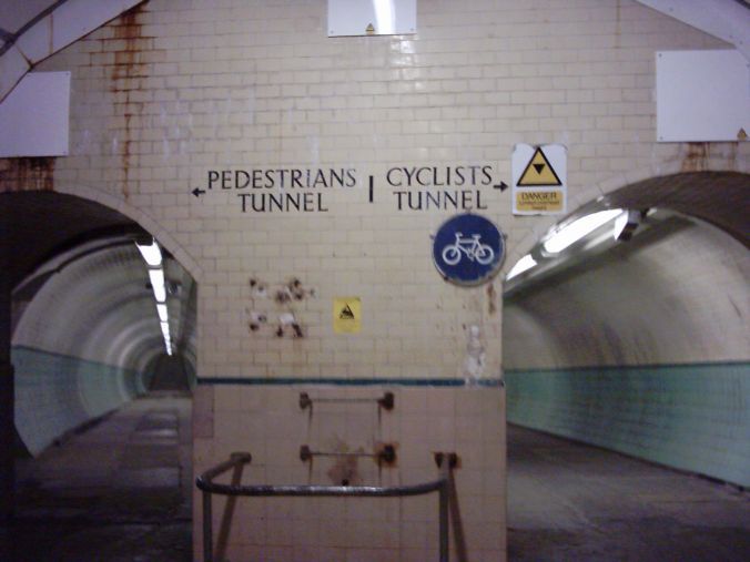 File:Tyne Pedestrian and Cycle Tunnel.jpg