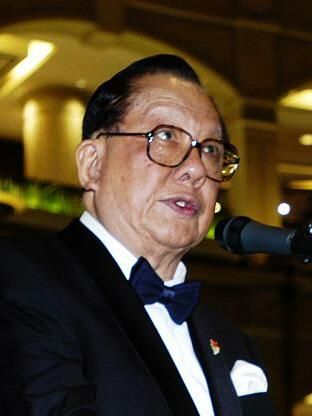 File:Yeoh Tiong Lay (cropped, 4to3portrait).jpg