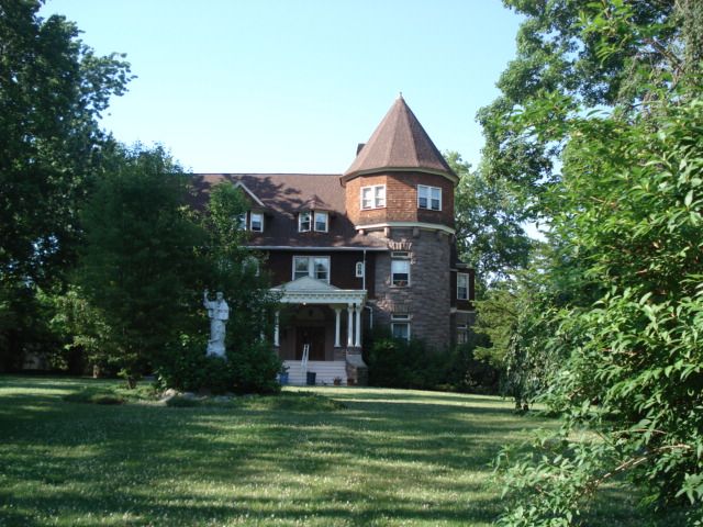 File:Lacordaire school.JPG