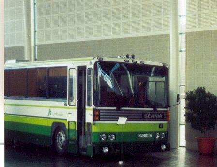 File:Scania CR85.jpg