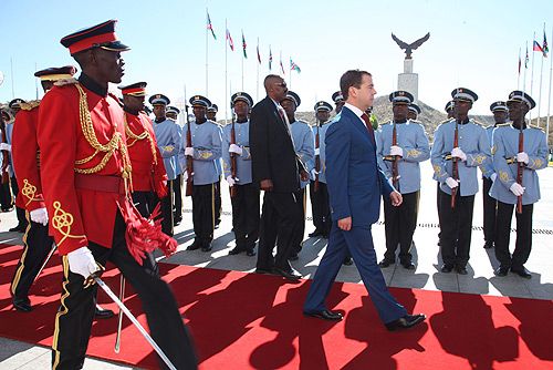 File:Dmitry Medvedev in Namibia 25 June 2009-2.jpg