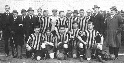 File:FCB 1919-20.jpg