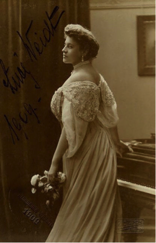 File:Lucie Weidt 1909.png