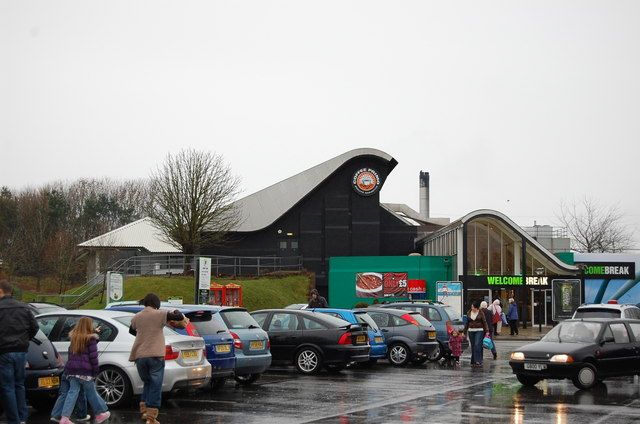 File:Membury Services.jpg