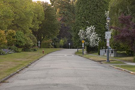 File:Western Parkway.jpg