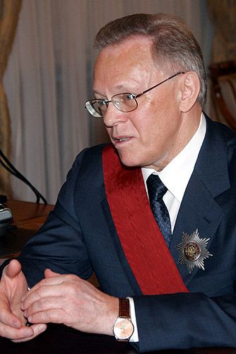 File:Yury Osipov.jpg