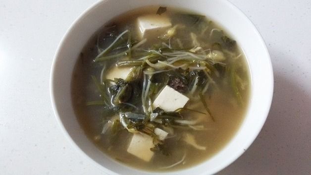 File:Dallae-doenjang-guk.jpg