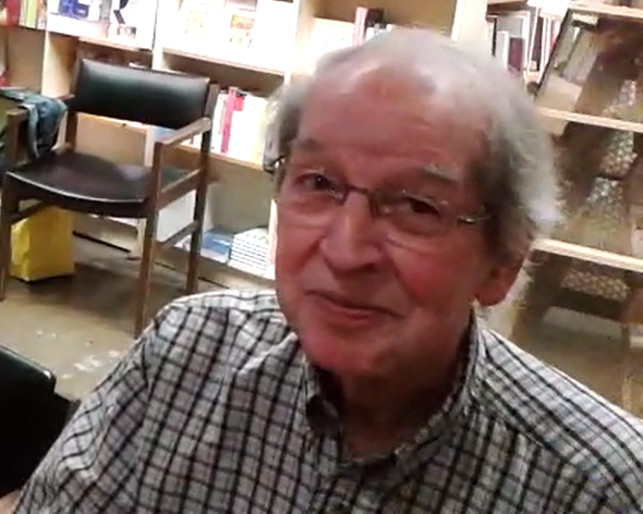 File:Jacques Brault au librairie Olivieri.png