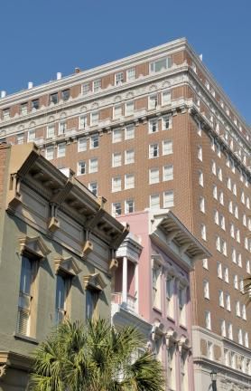 File:King Street in Historic Downtown Charleston.jpg