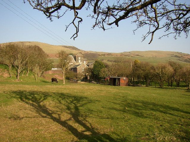 File:Kirksanton Brewery - geograph.org.uk - 42224.jpg