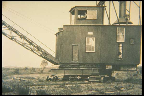 File:LinkBeltSteamcrane.jpg