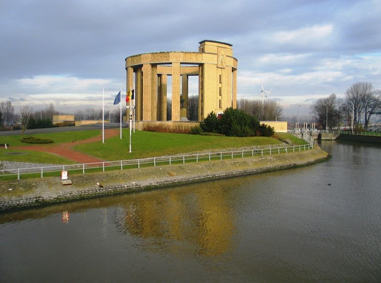 File:Albertmonument.jpg