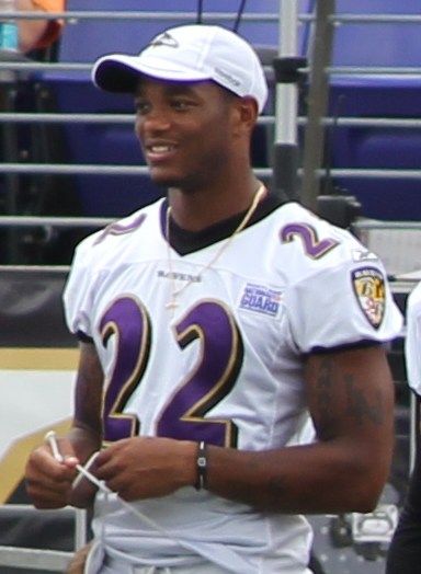 File:Jimmy smith 2011 stadium practice.jpg