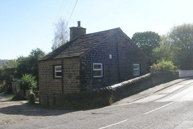 File:Lock Keeper's House, Newgate Bridge.jpg