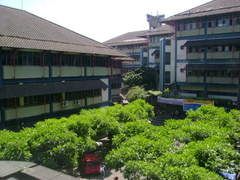 File:Universitas Islam Bandung.jpg