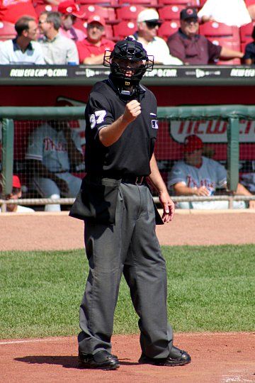 File:Baseball umpire 2004.jpg