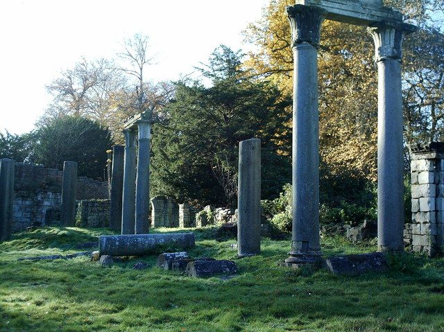 File:Leptis Magna, Virginia Water.jpg